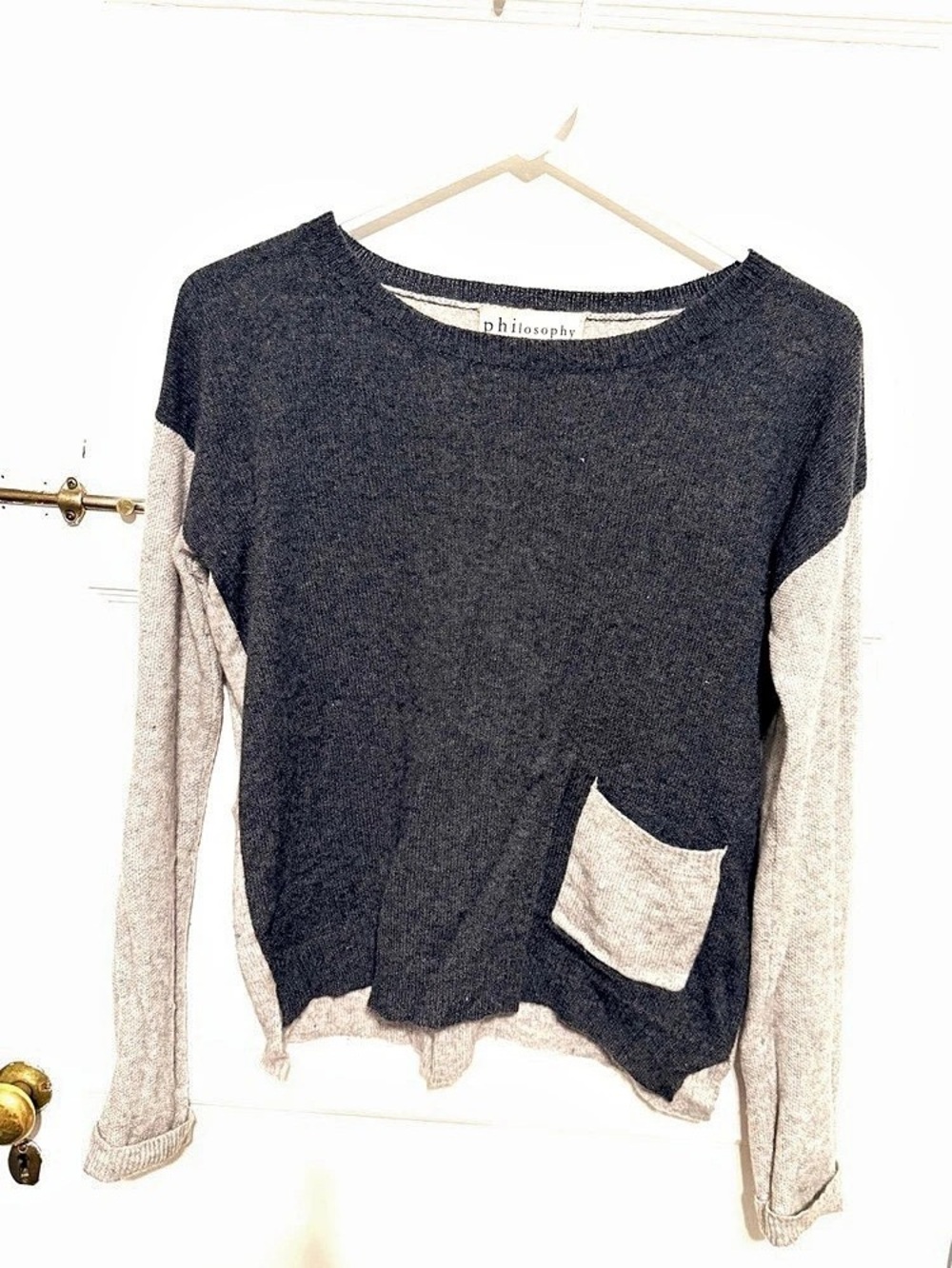 Philosophy Cashmere Gray Color Block Crewneck Sweater Size Medium, Fits like sma